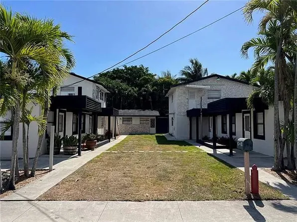 20 NW 6th Ave #9, Dania, FL 33004