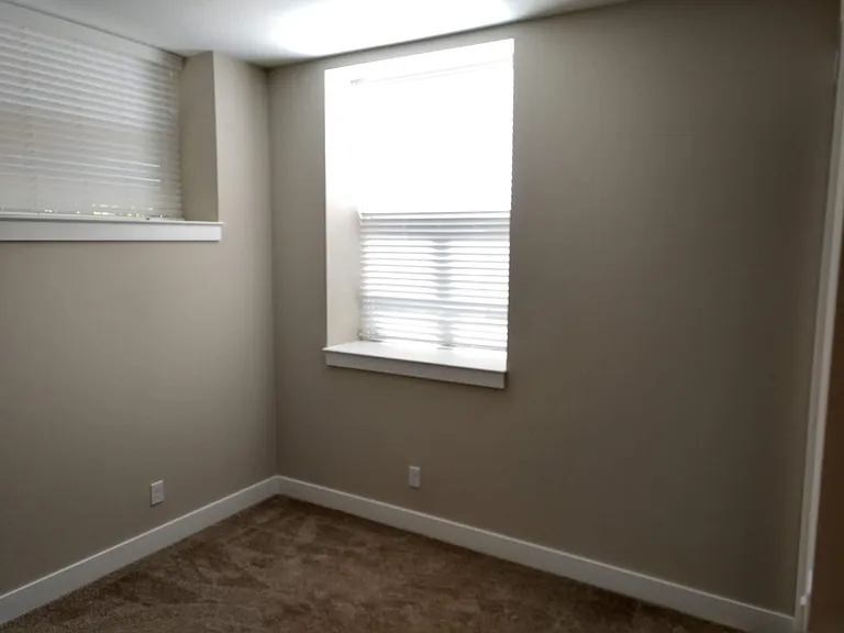 25 S Plum St #1 — Photo 6