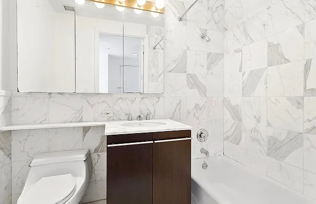 Rented by New York Residence | media 24