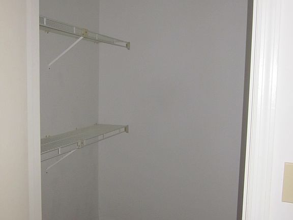 3rd image of 4796 Lake Waterford Way Unit 4-226