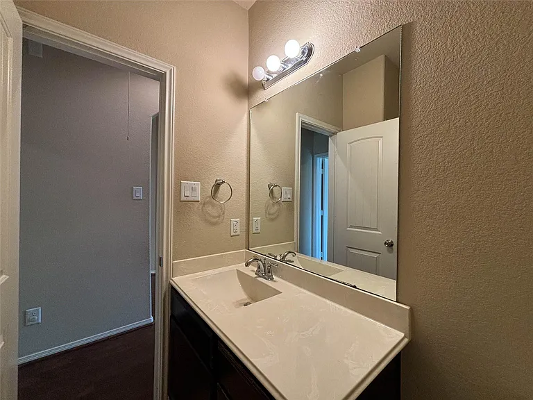 3407 Daniel Falls Ln — Photo 13