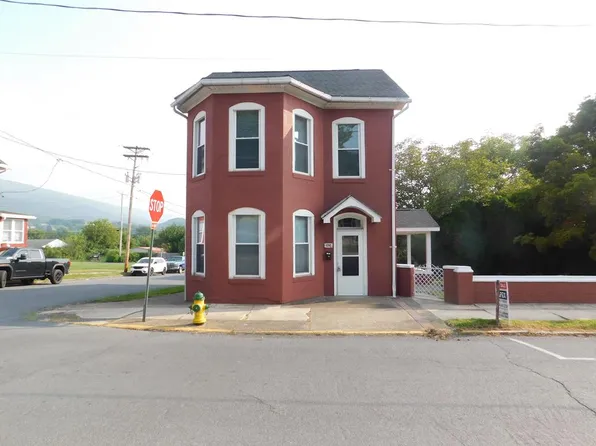 134 W Shirley St, Mount Union, PA 17066