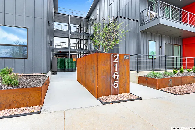 2165 Gabriels Pl — Photo 23