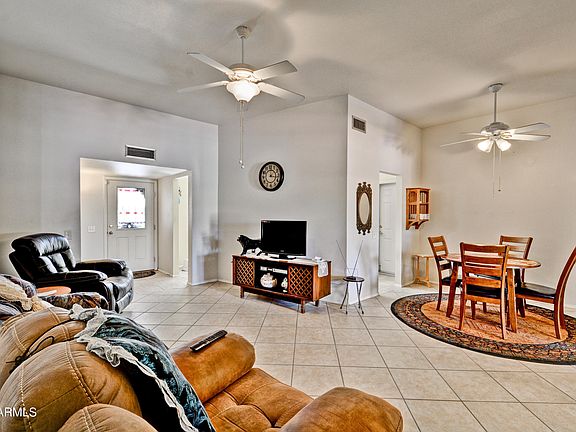 2nd image of 16837 N Meadow Park Dr