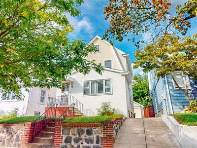 72-15 Kessel Street, Forest Hills, NY, 11375