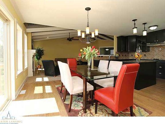 3rd image of 5097 Nellies Ln