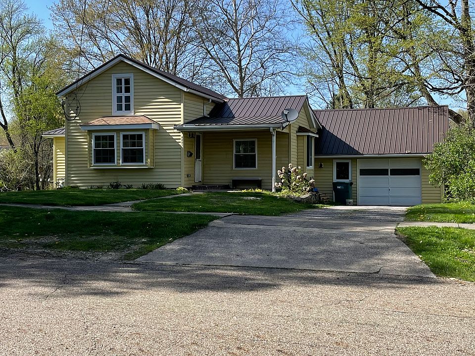 1. Street view. Front of house