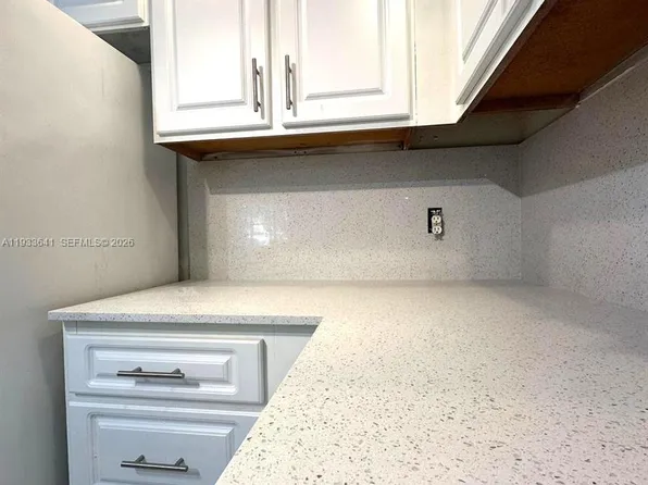 3420 Pinewalk Dr N APT 713, Margate, FL 33063
