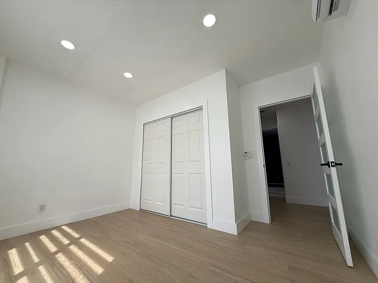 163 Mante Dr #A — Photo 10