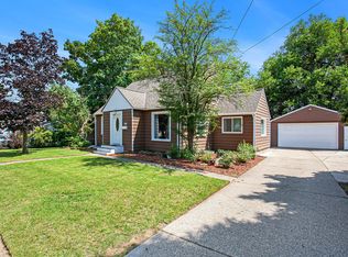 782 Bungalow St SW, Wyoming, MI 49509
