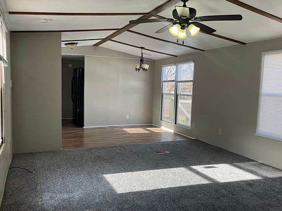 2nd image of 109 Nicholas Dr