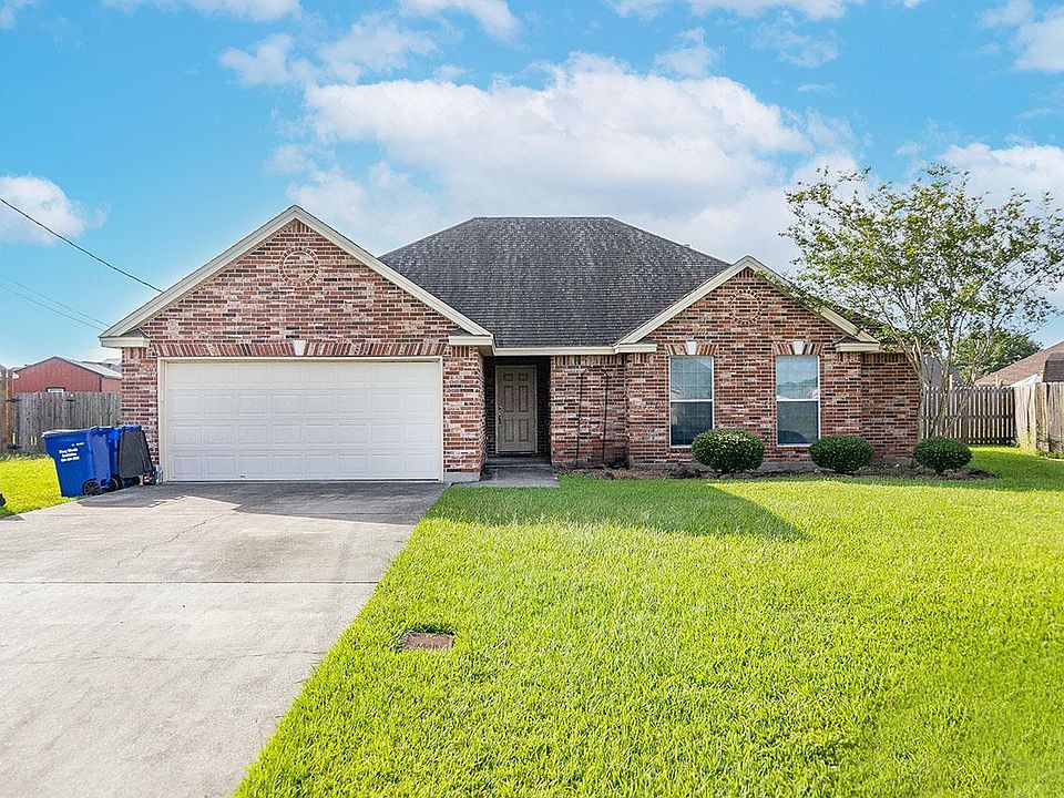 1st image of 5695 Samantha Ln
