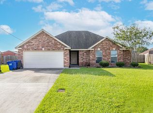 5695 Samantha Ln, Lumberton, TX 77657