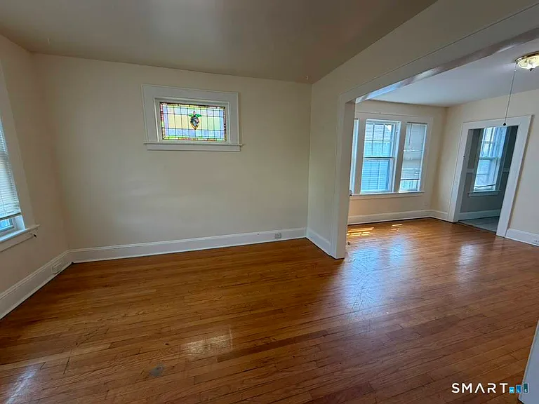 223 Wayne St #2 — Photo 14