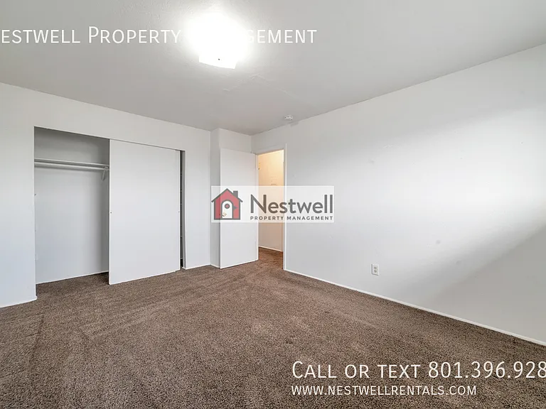 1881 W Lake Park Dr #3 — Photo 26