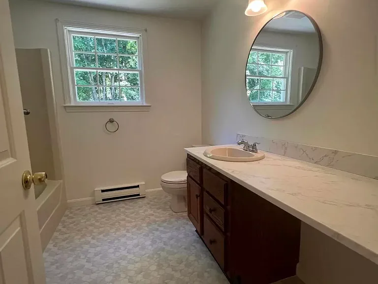 19 Melvin St #19 — Photo 4