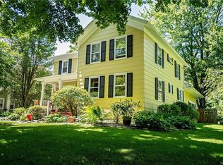 86 South St, Le Roy, NY 14482