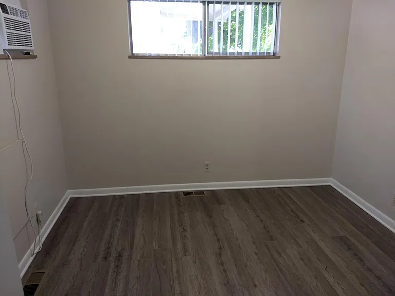 284 North Ave #4 — Photo 9