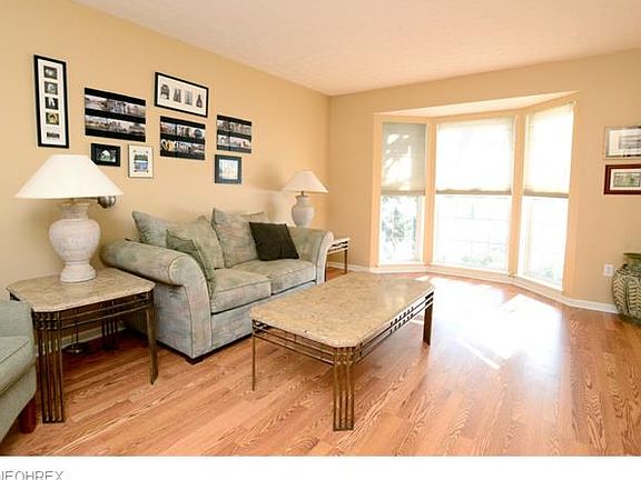 5th image of 9080 Millstream Cir