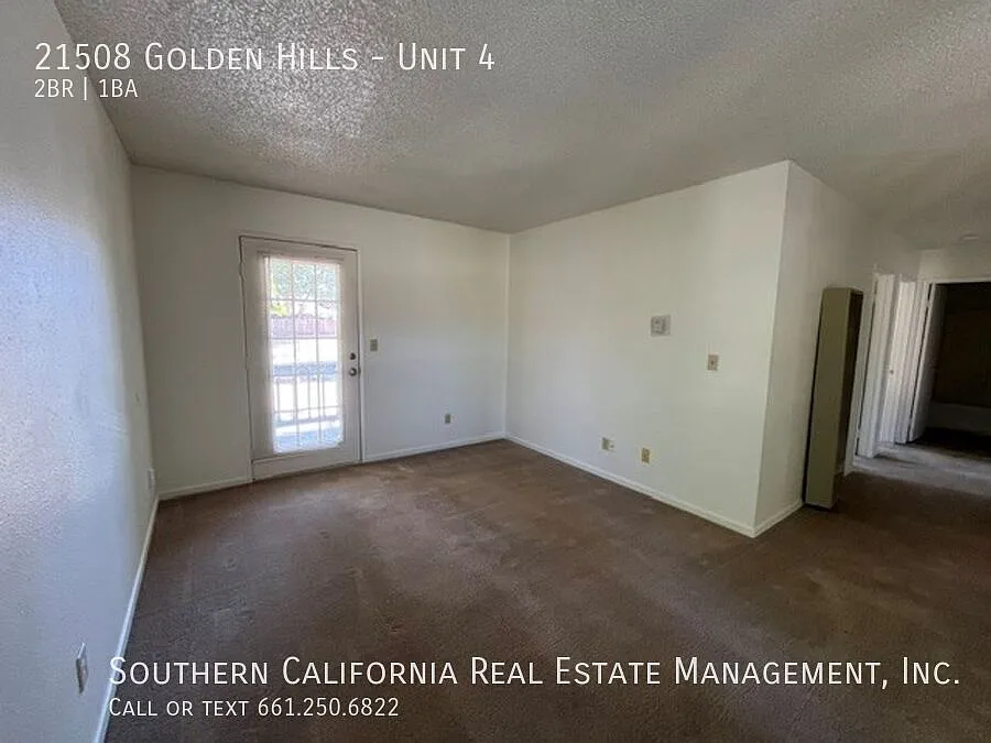 Upstairs unit — Photo 4