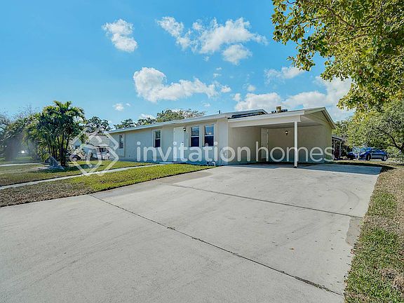 4th image of 244 NW 2nd Ave