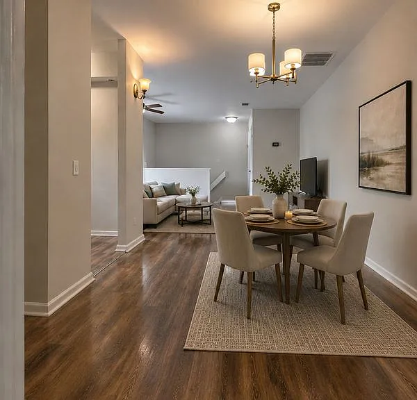 504 Nottingham Way #504 — Photo 4