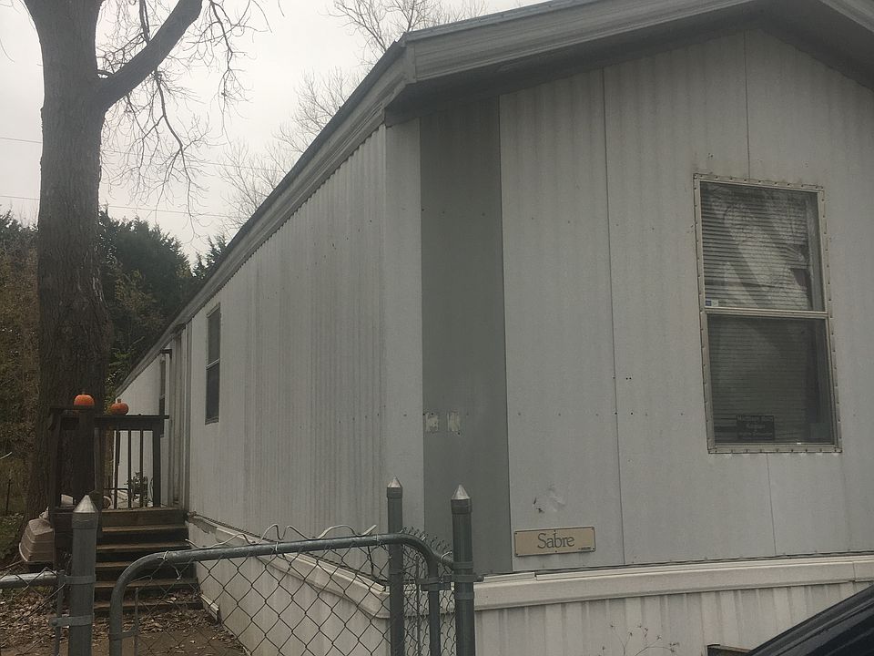 2nd image of 3797 Almond Dr