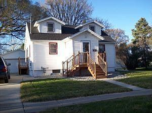 1st image of 1516 4th Ave N