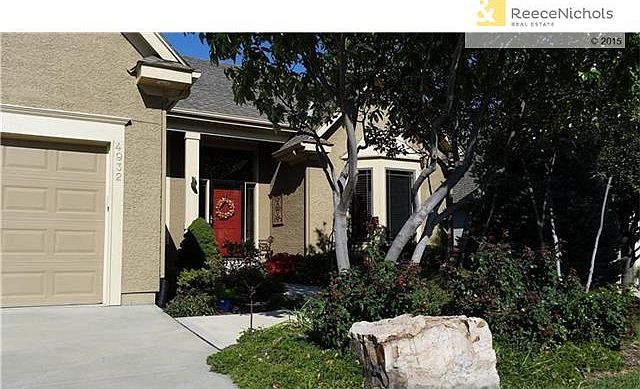 Welcome home!  Beautiful landscape w/great curb appeal!