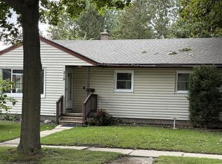210 N Monroe STREET, Watertown, WI 53094