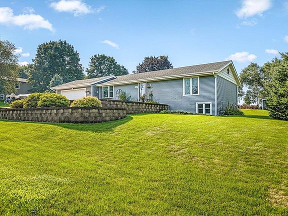 3rd image of 6353 Abernathy Way
