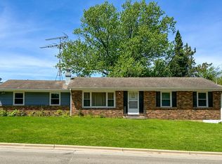 544 Sunset Vale, Twin Lakes, WI 53181