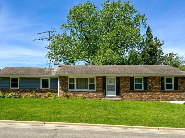544 Sunset Vale, Twin Lakes, WI 53181