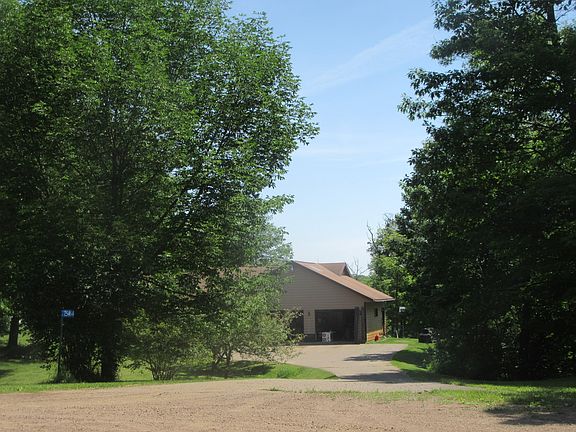 2nd image of 25464 Eagle Dr