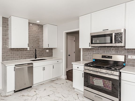 4th image of 16201 Haven Ave