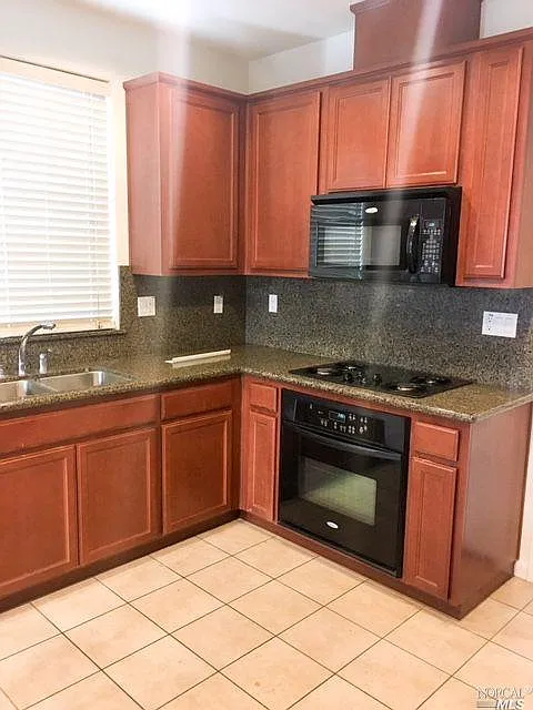 407 Carema Ct photo 1