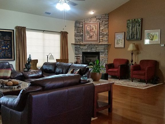 4th image of 21525 Noblewood Ct