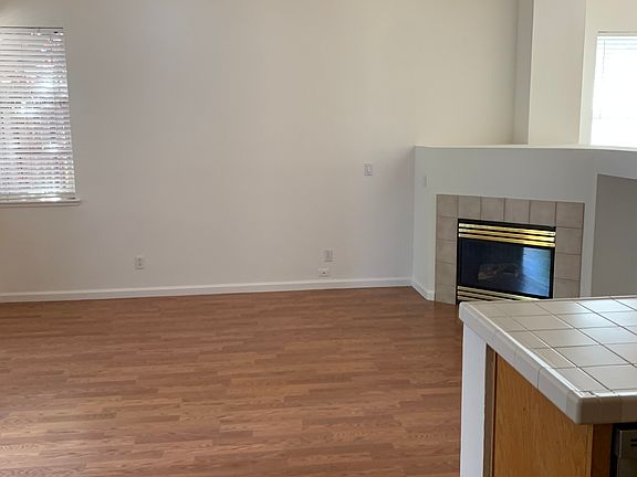 5th image of 312 Leckenby Way