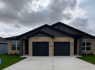 3800 American Elm Dr #B, Killeen, TX 76542