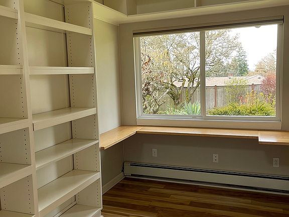 4th image of 4107 86th Ave SE