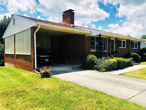 3rd image of 517 Greenwich Dr