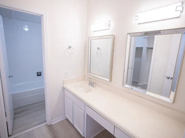 4403 Bellaire Dr S #222 — Photo 20