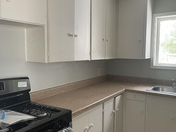 5th image of 1333 Devon Dr