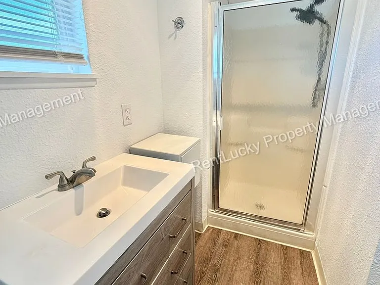 5511 18th Ave S — Photo 11