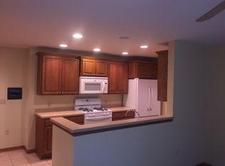 1 bed, 1.0 bath, $875, Milwaukee, WI 53204