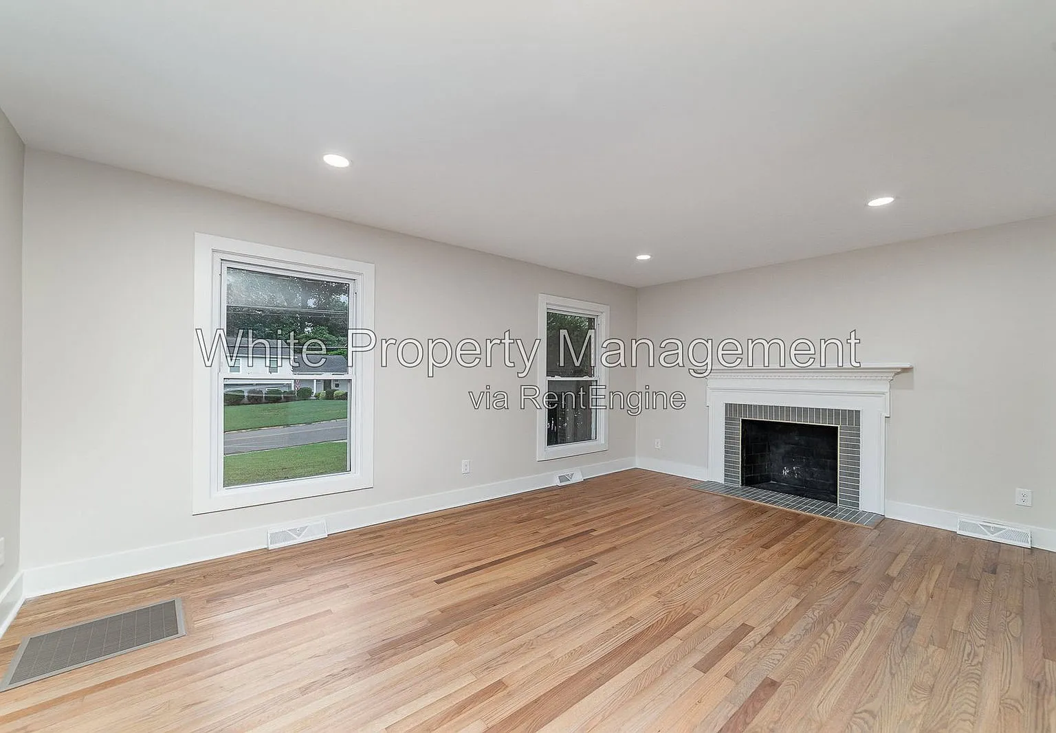 4 bed, 2.5 bath, 2071 sqft, $3,095 — Photo 2