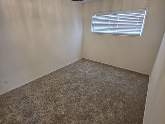4th image of 4176 W 170th St