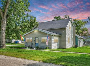 315 N Walnut St, Arrowsmith, IL 61722