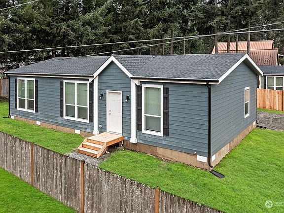 3rd image of 25505 31st Avenue E