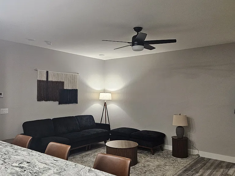 Kallen Ct — Photo 17